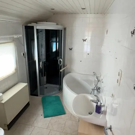 Haus 2 Lauta